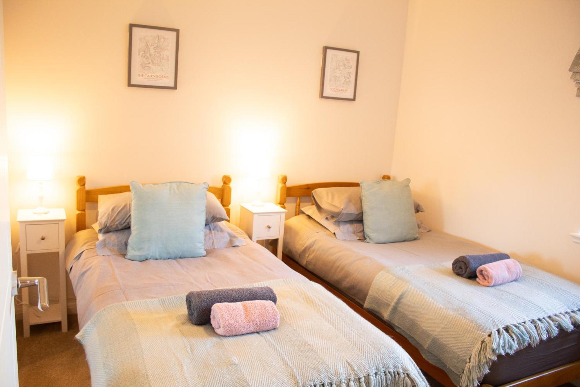 4 Bynack House Apartment อาวีมอร์ ภายนอก รูปภาพ